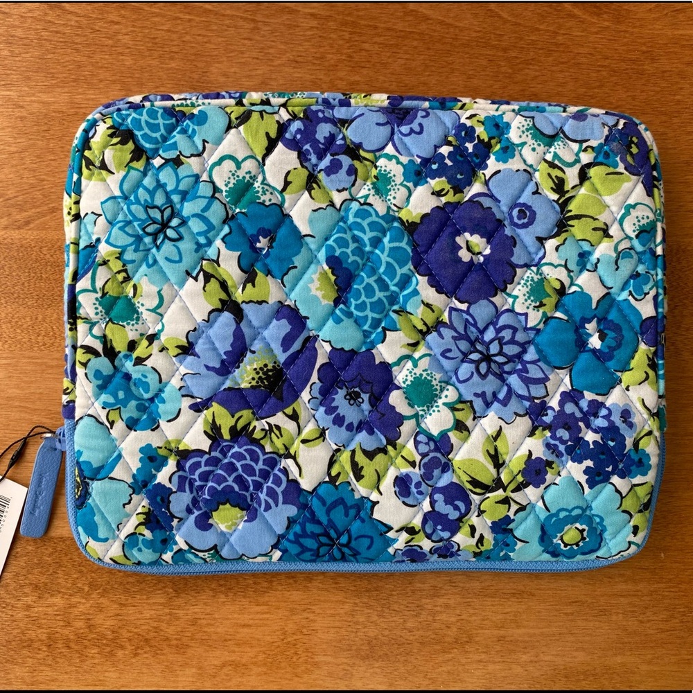 Vera Bradley Tablet Sleeve NWT
